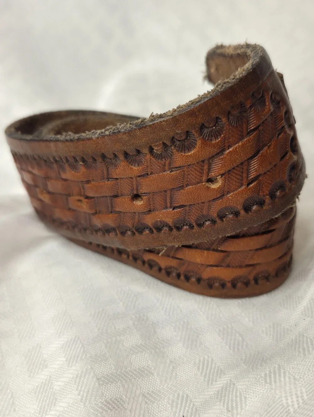 Handmade Vintage Hand Tooled Leather Western Belt – 32